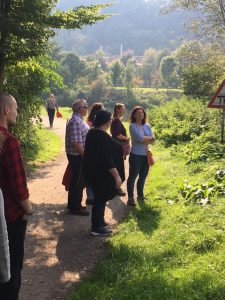 Hier die ersten Fotos der gestrigen Heilkräuterwanderung entlang der Ruhr